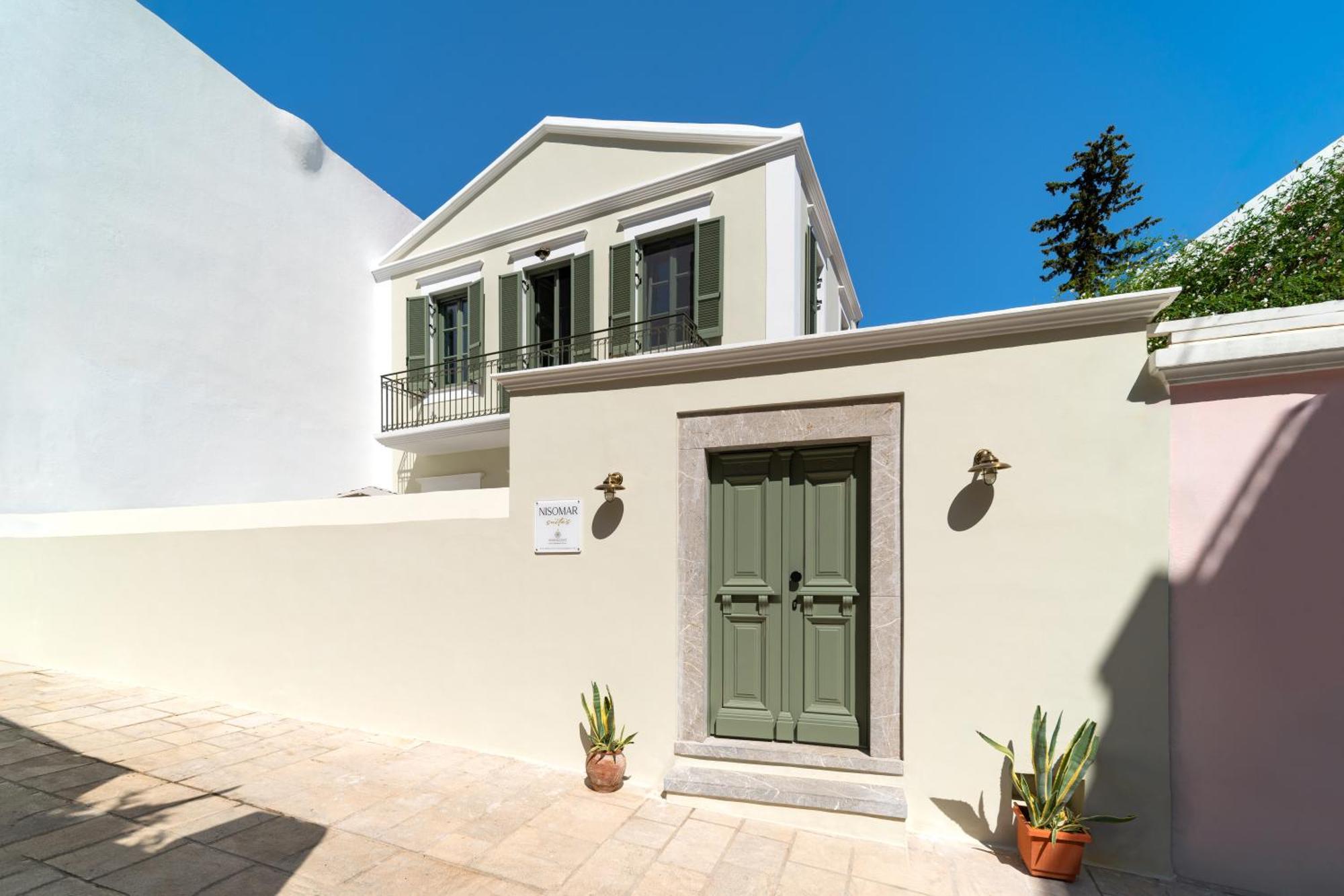 Nisomar Suites Symi Extérieur photo