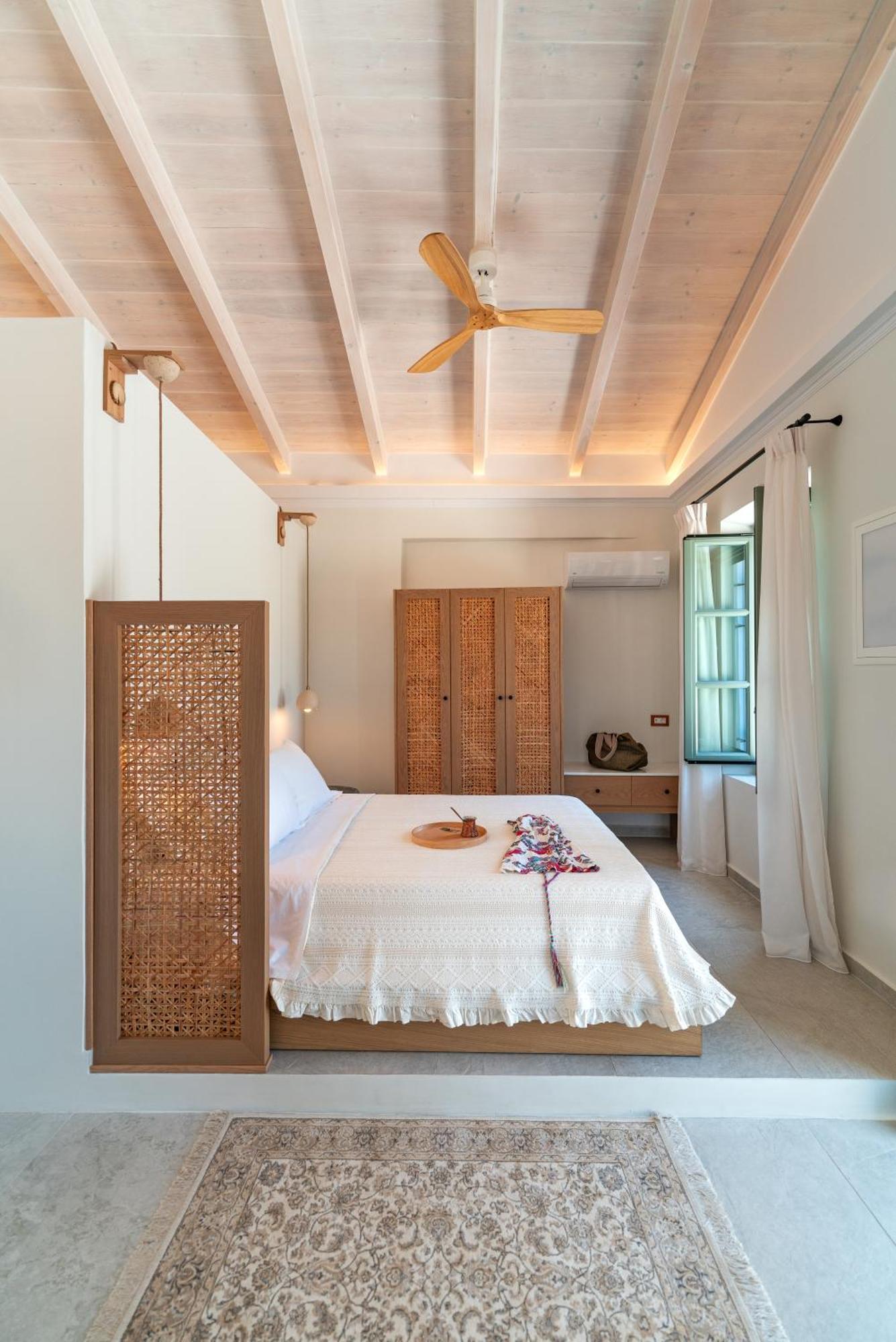 Nisomar Suites Symi Extérieur photo