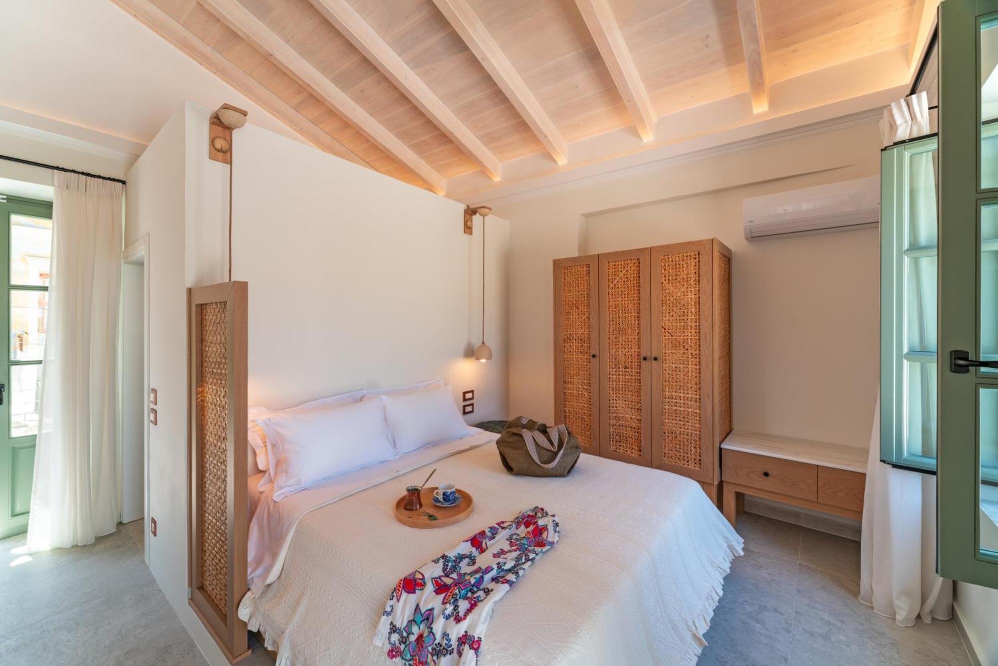 Nisomar Suites Symi Extérieur photo