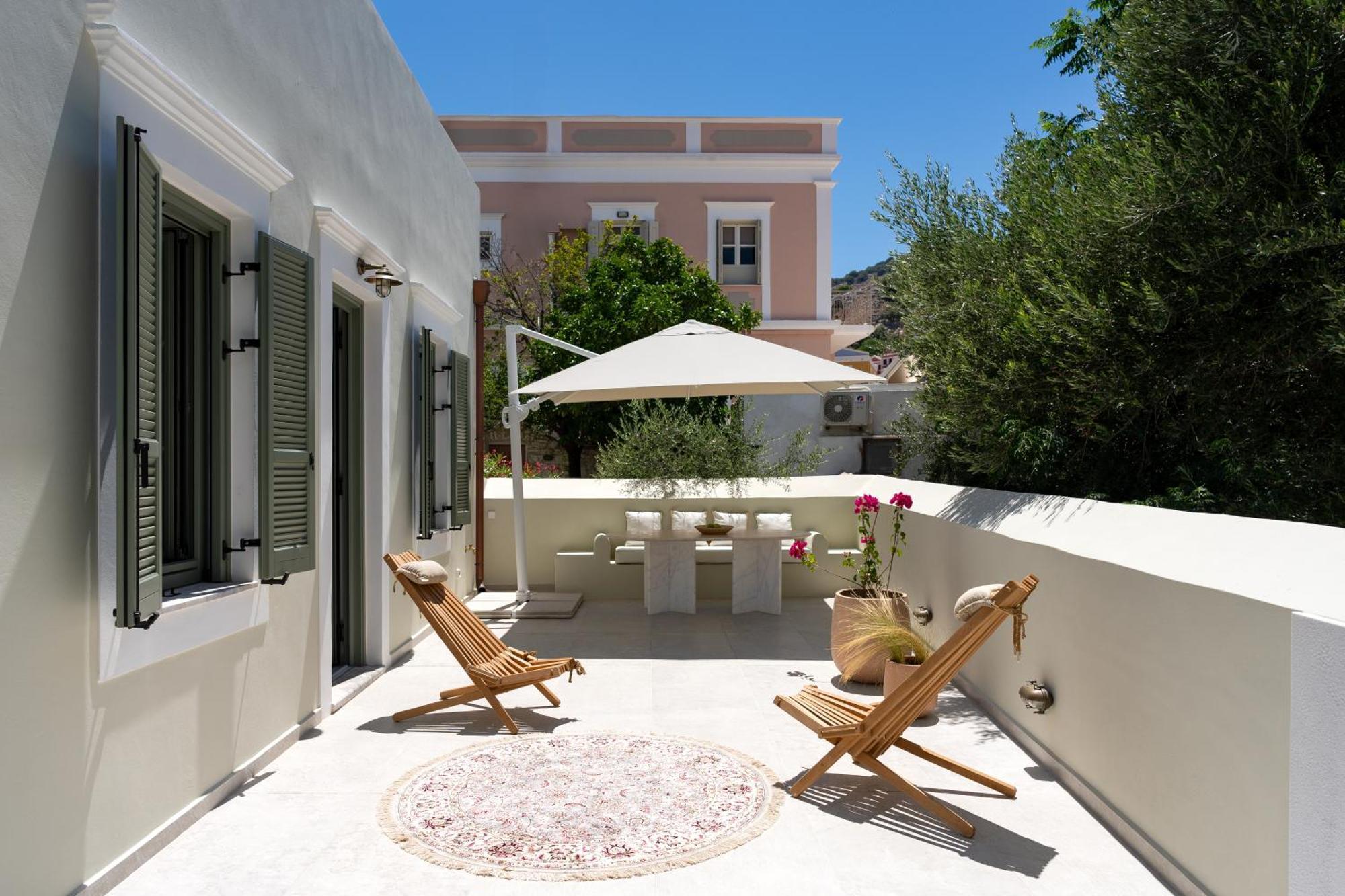 Nisomar Suites Symi Extérieur photo