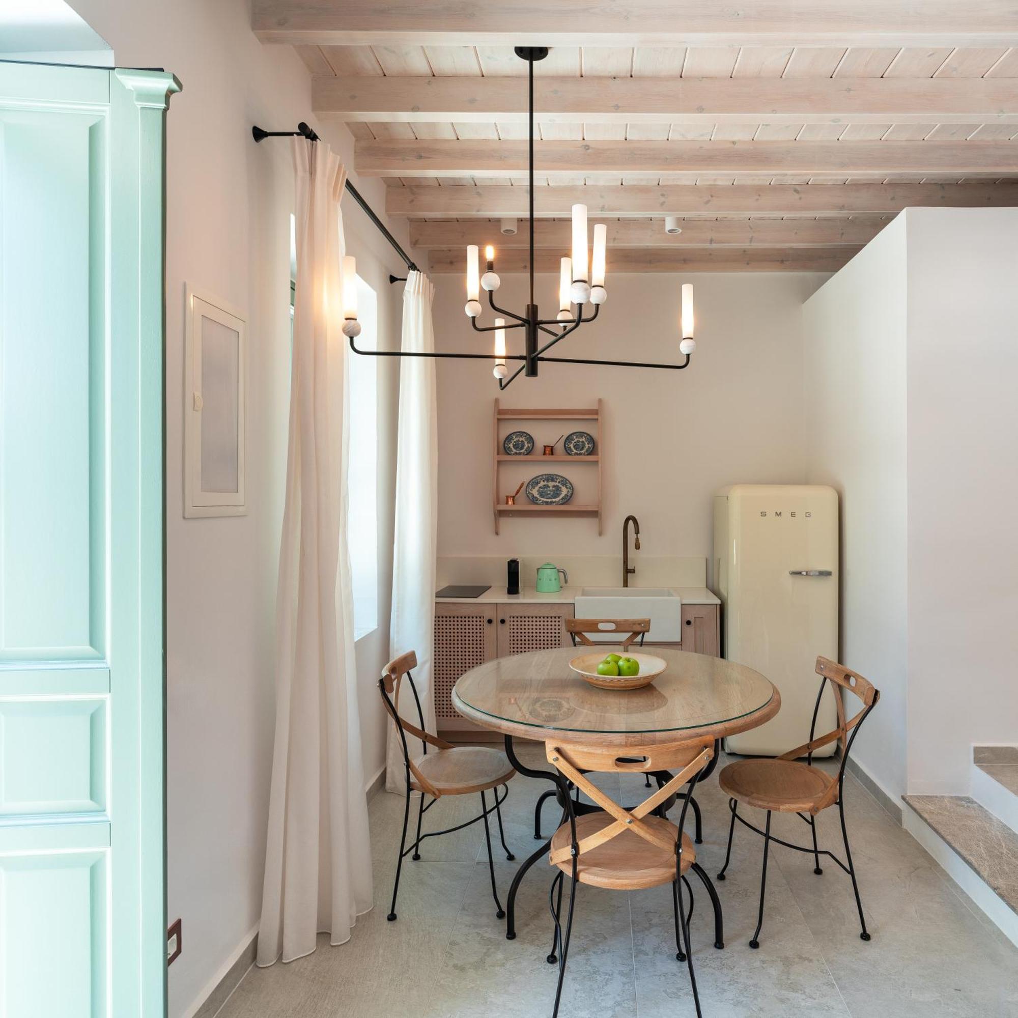 Nisomar Suites Symi Extérieur photo