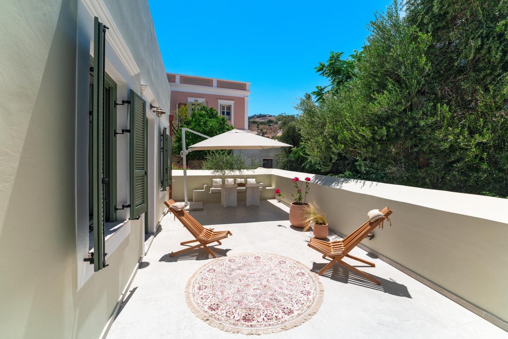 Nisomar Suites Symi Extérieur photo