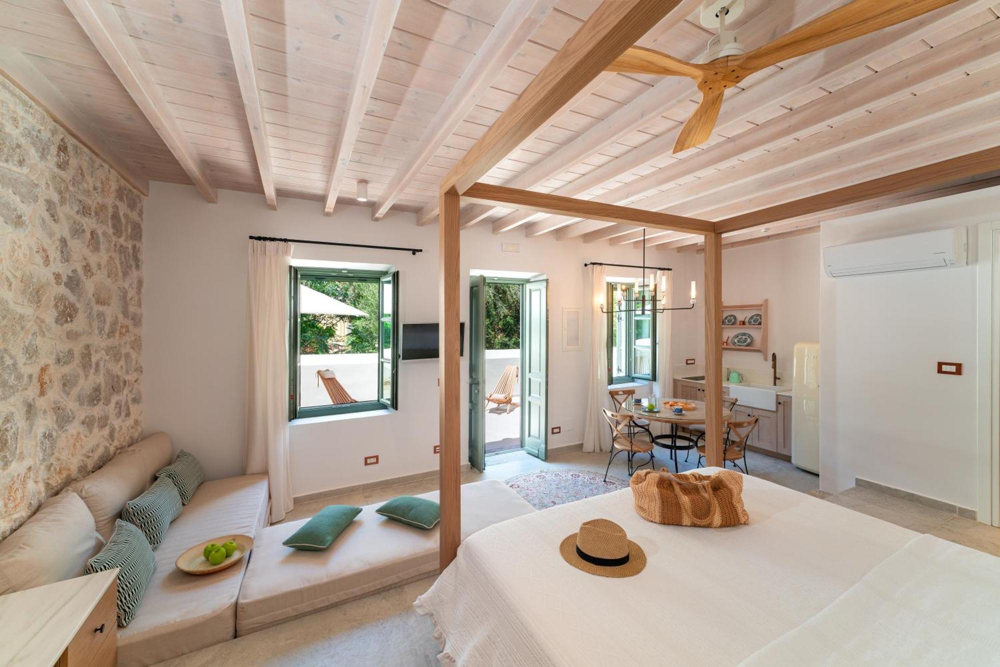 Nisomar Suites Symi Extérieur photo